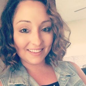 Meet your Posher, Lindsey